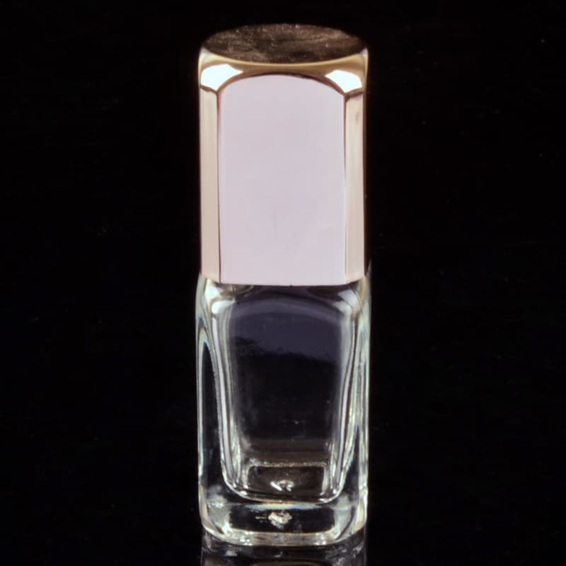 14 ml nail polish glass bottle with black cap